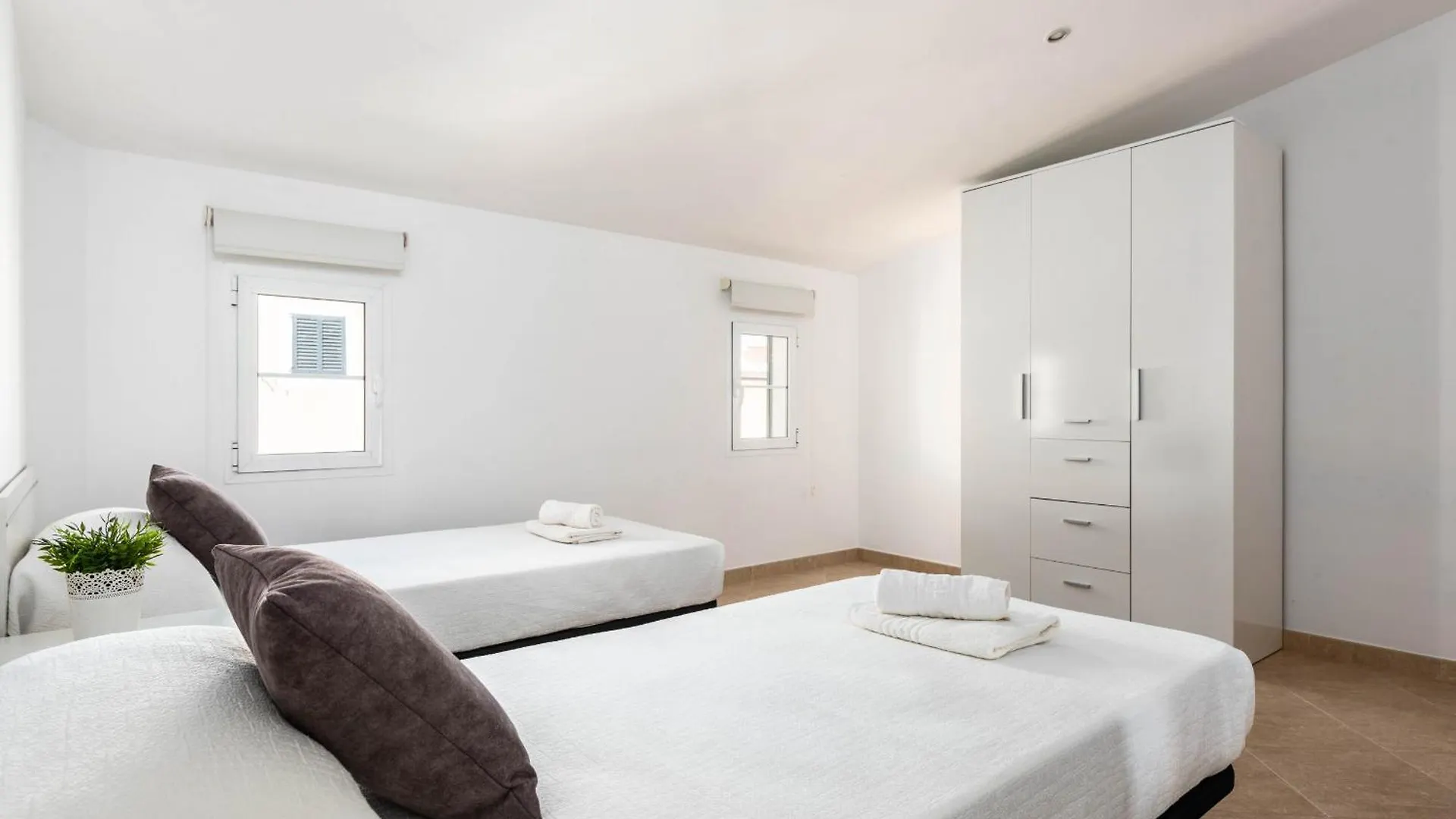 Holiday home Ca Na Bel 4 Bedroom House, Ciutadella